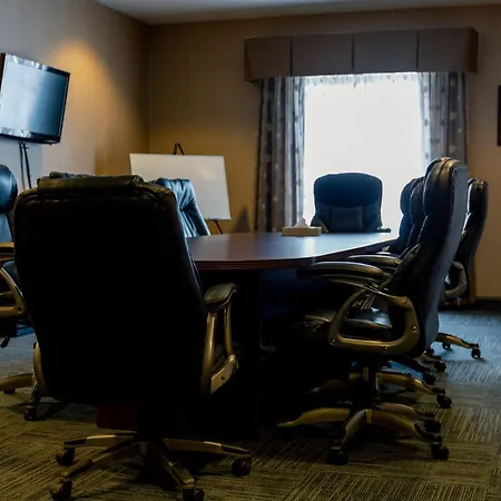 Holiday Inn Express & Suites Sidney By Ihg-3